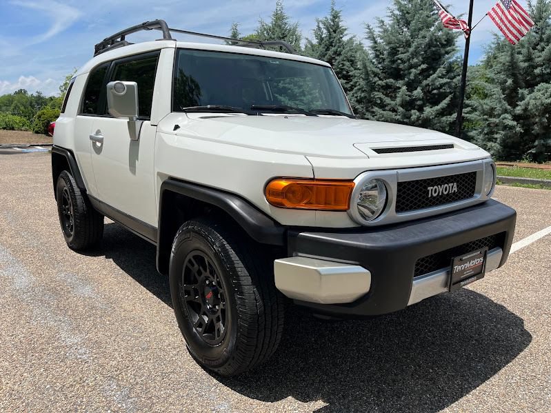 Used 2014 Toyota FJ Cruiser 4WD w/ Convenience Package image 34