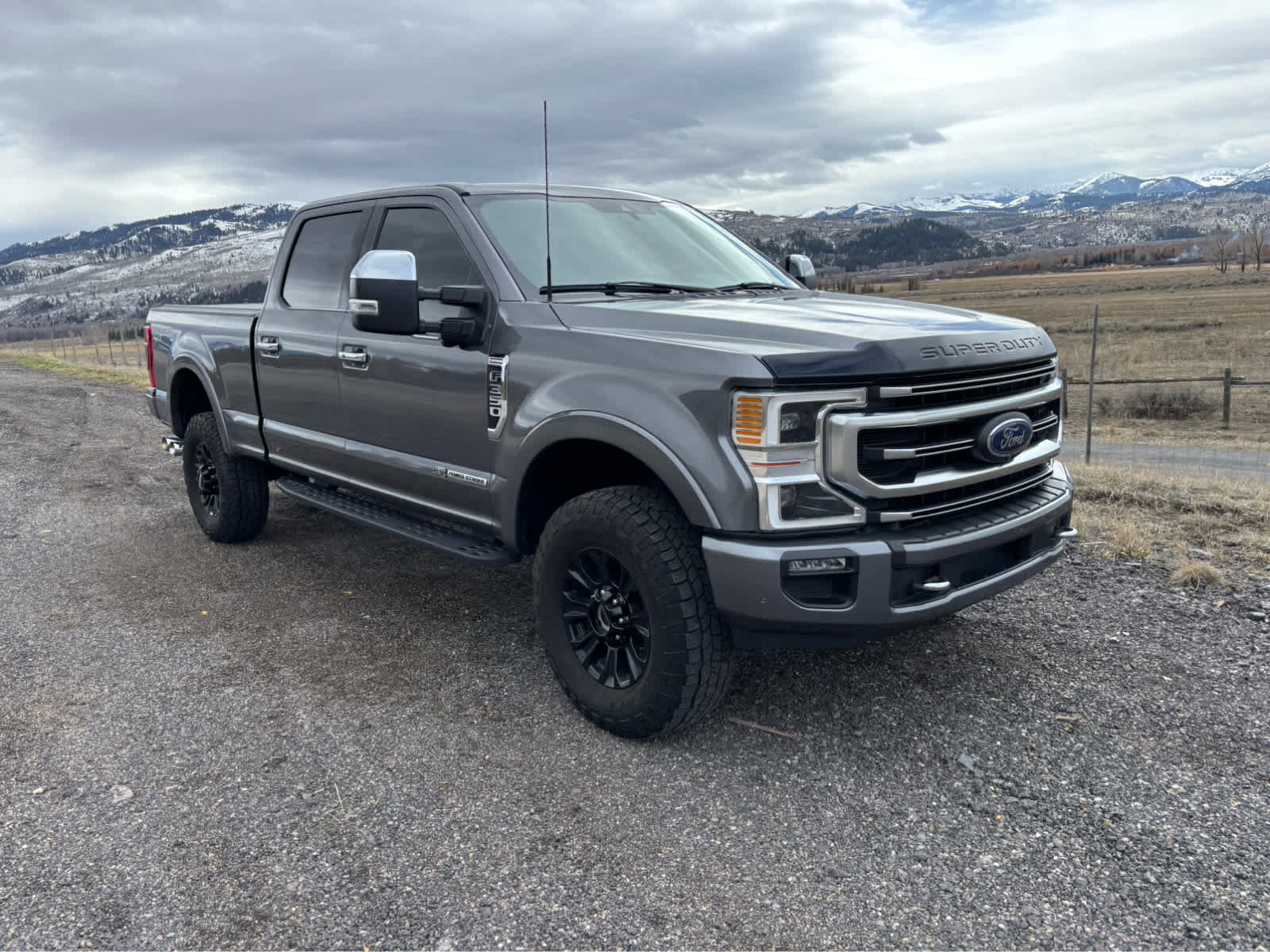 Used 2022 Ford F350 Platinum image 14