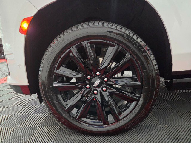 Used 2023 Cadillac Escalade ESV Sport Platinum w/ LPO, ONYX Package image 88