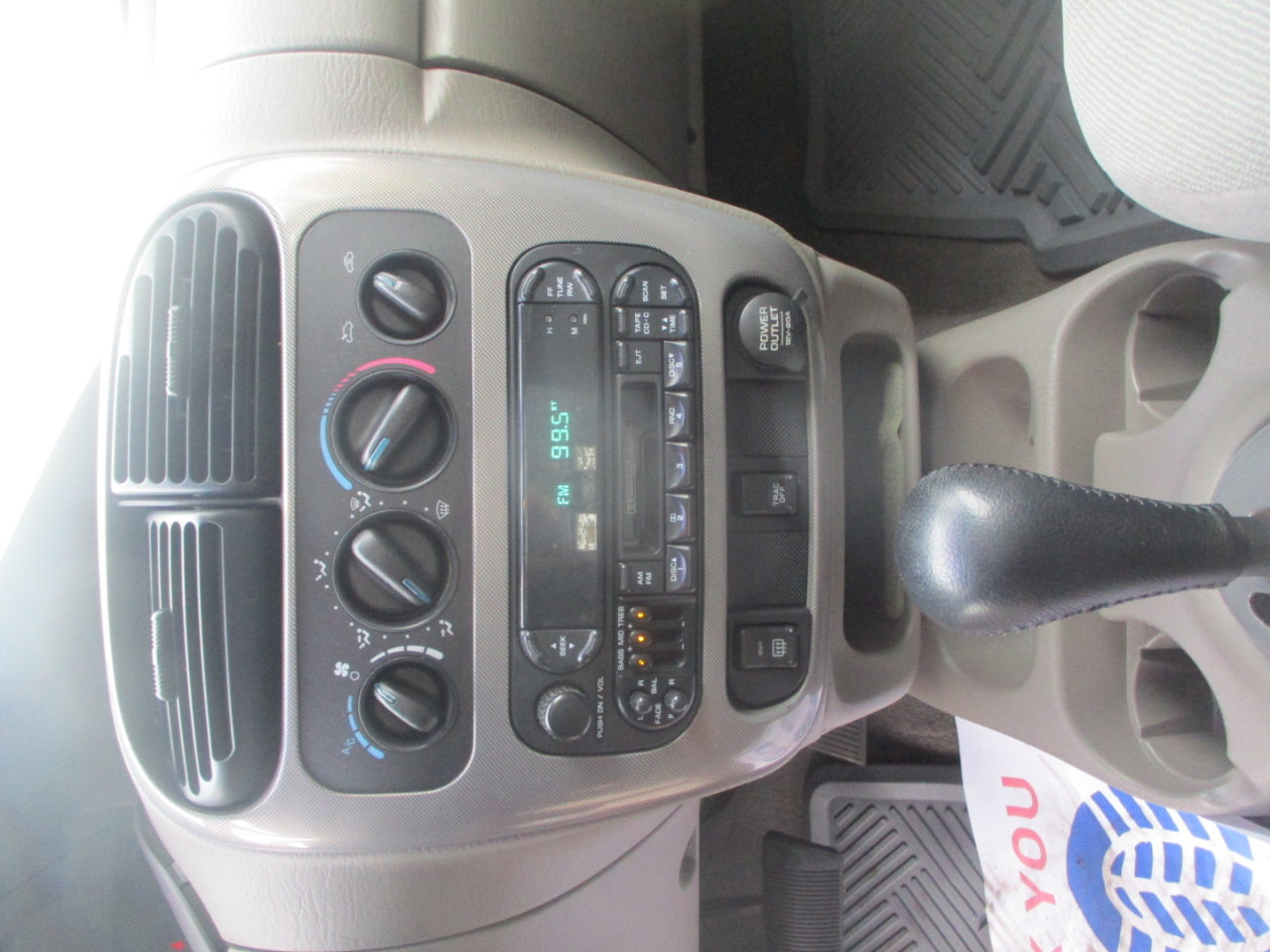 Used 2000 Plymouth Neon Sedan image 11