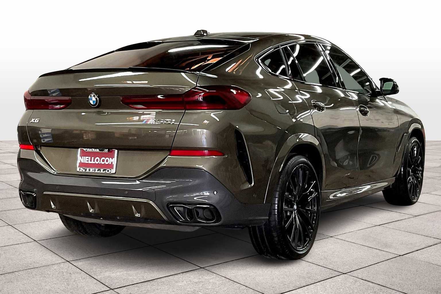 Used 2025 BMW X6 M60i image 16