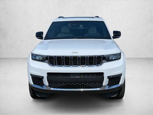 Used 2024 Jeep Grand Cherokee L Limited RWD image 2