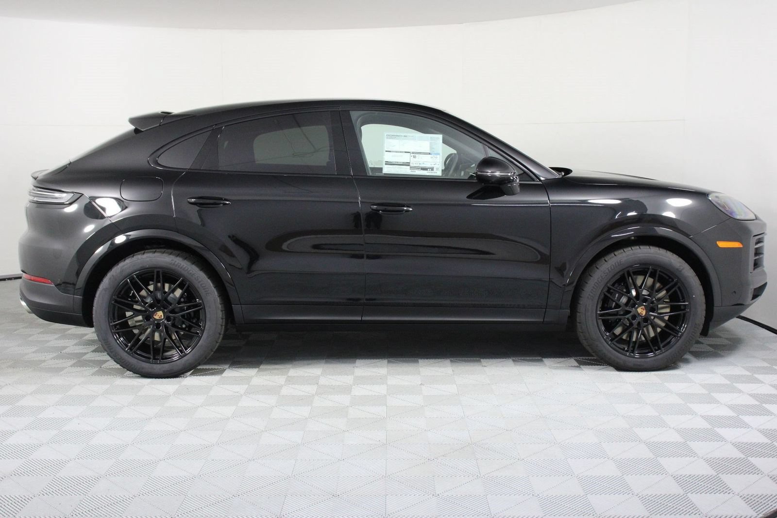 New 2026 Porsche Cayenne S AWD/4WD image 8