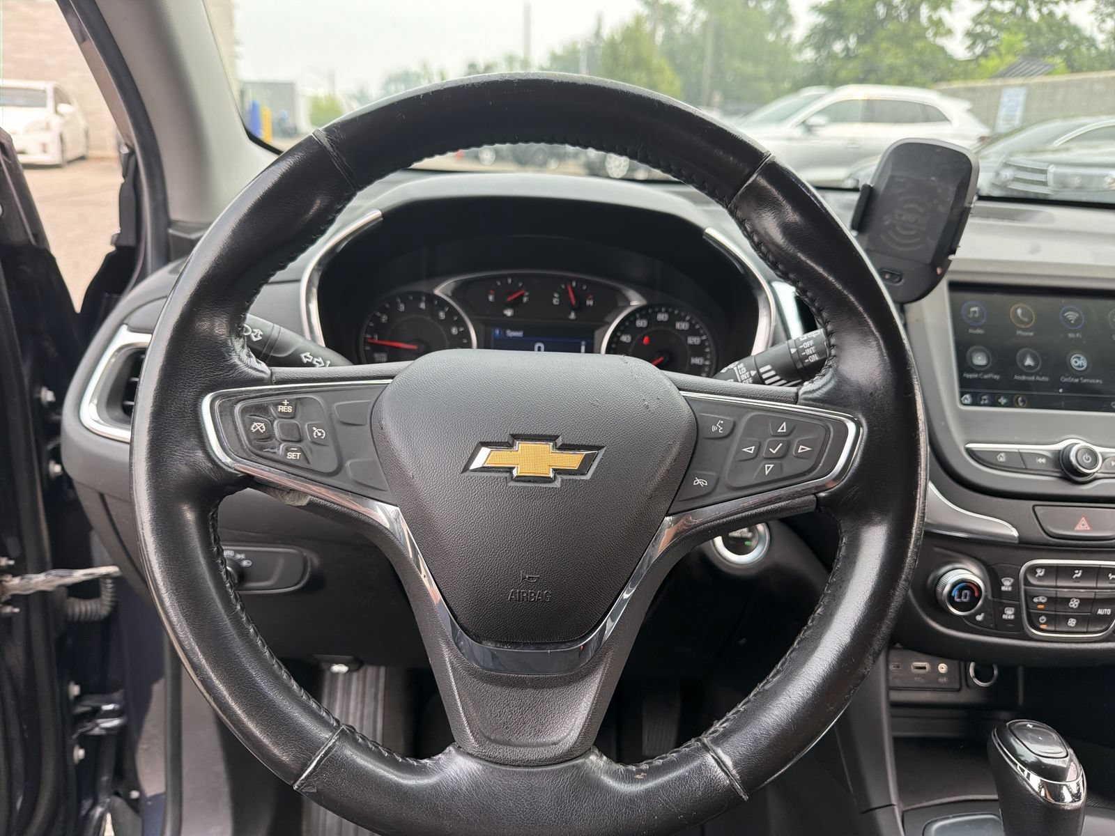 Used 2019 Chevrolet Equinox LT FWD image 24