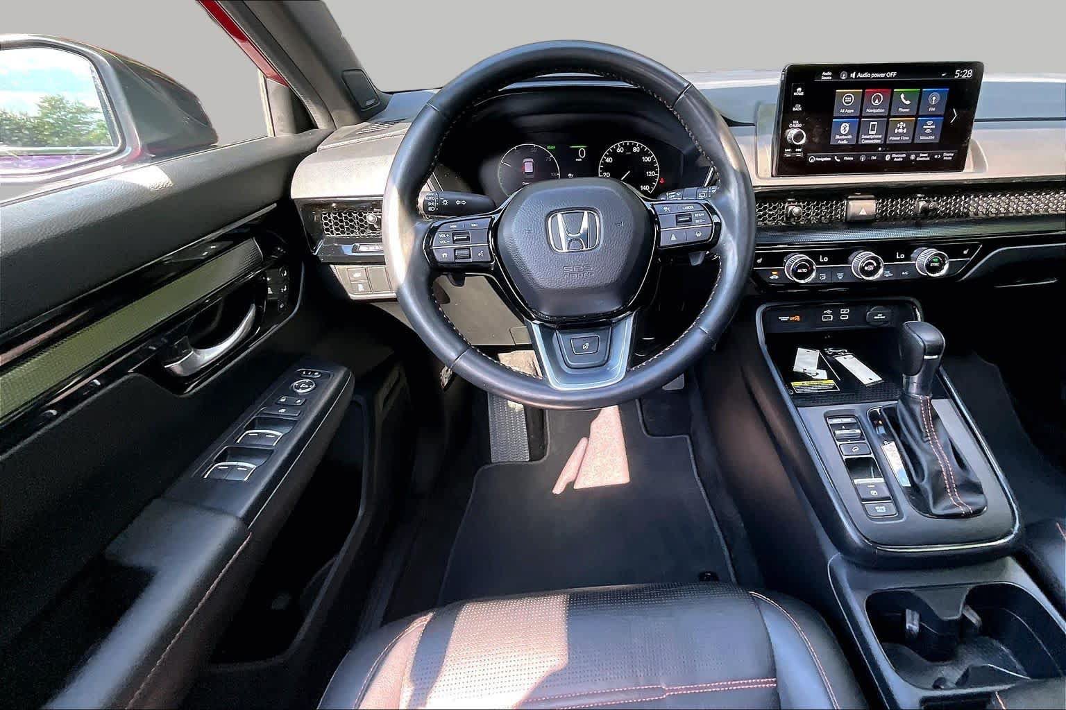 Used 2024 Honda CR-V Sport Touring image 6