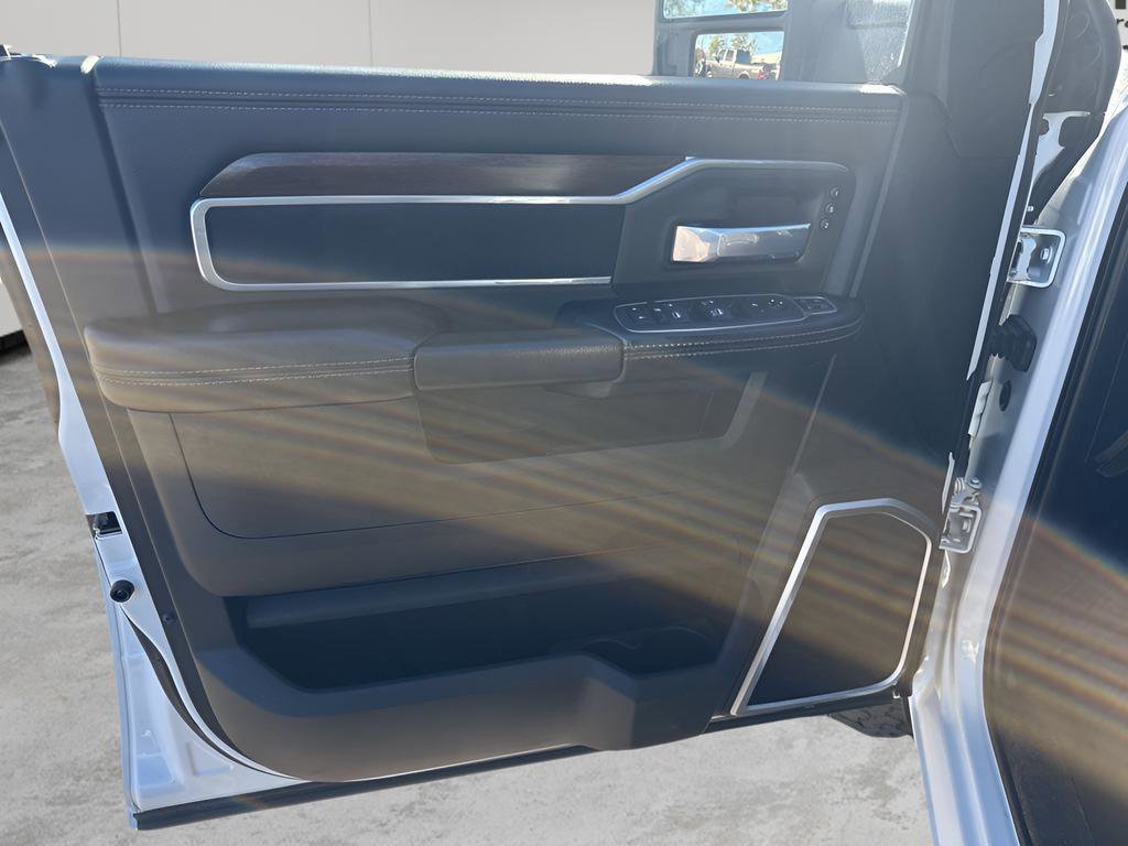 Used 2024 RAM 2500 Laramie image 25