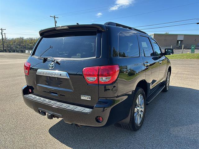 Used 2016 Toyota Sequoia Limited w/ Safety & Convenience Package AWD/4WD image 4