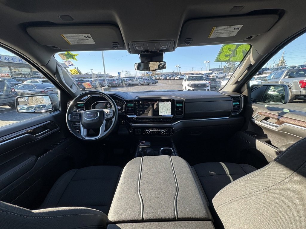 Used 2023 GMC Sierra 1500 Elevation w/ LPO, Elevation Black Package image 20