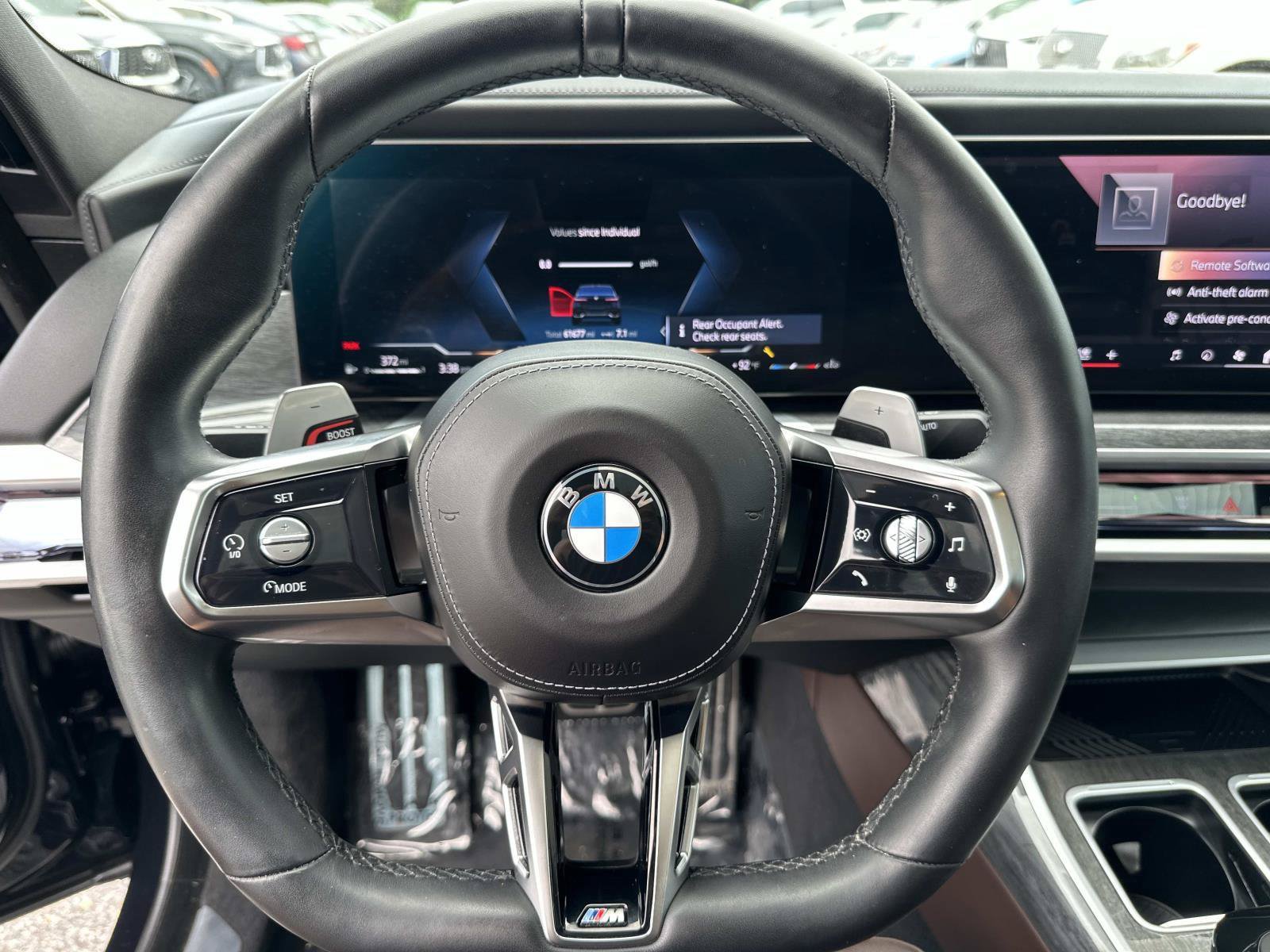 Used 2023 BMW 760i xDrive w/ Parking Assistance Package AWD/4WD image 17