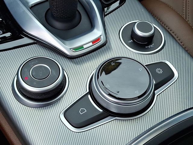 Used 2020 Alfa Romeo Stelvio Ti Sport w/ Quick Order Package 22S Sport image 25