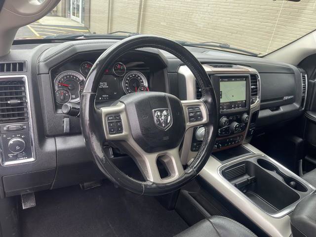 Used 2018 RAM 1500 Laramie AWD/4WD image 14