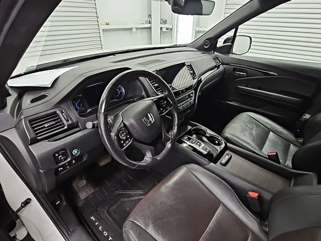 Used 2021 Honda Pilot Black Edition image 12