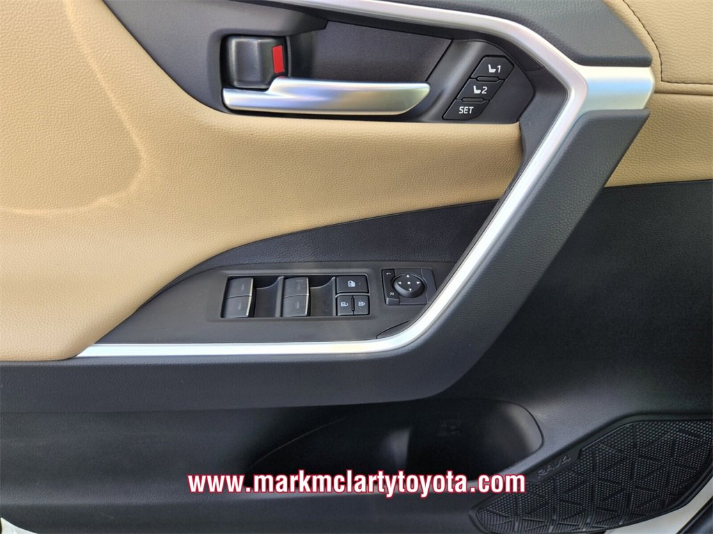 New 2025 Toyota RAV4 Limited image 22