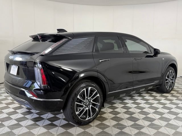 New 2027 Cadillac Optiq Sport RWD image 8