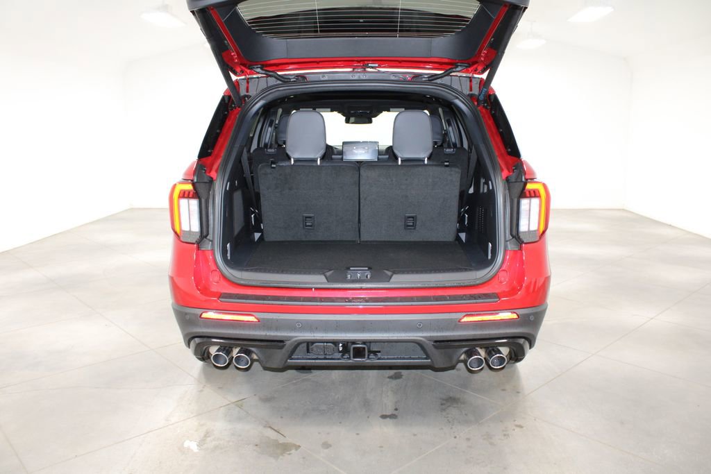 New 2026 Ford Explorer ST w/ Sun And Sound Package image 15
