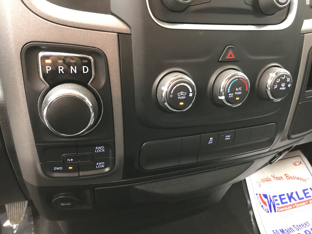 Used 2018 RAM 1500 Express w/ Express Value Package AWD/4WD image 14