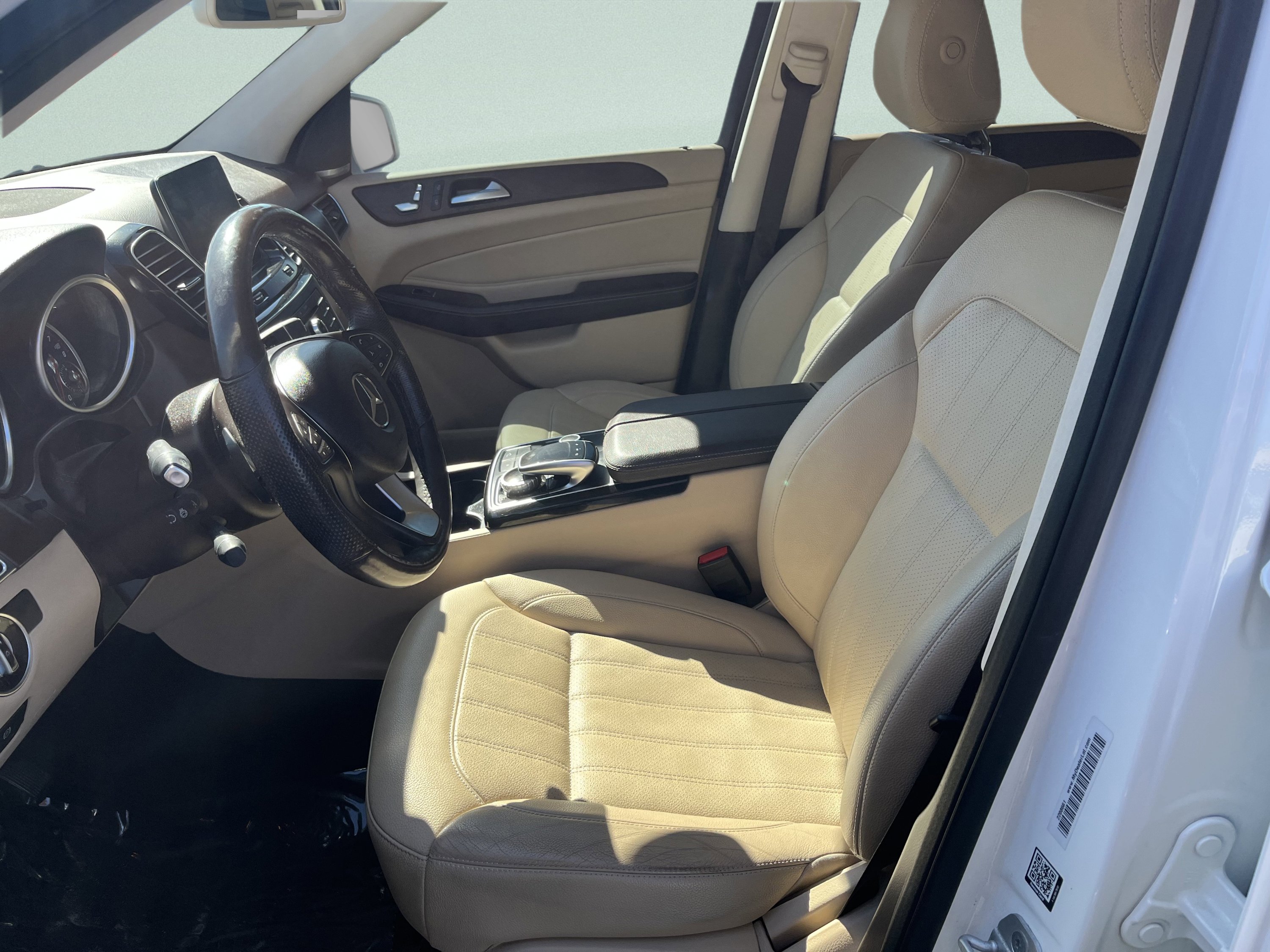 Used 2017 Mercedes-Benz GLE 350 4MATIC w/ Premium 1 Package image 11
