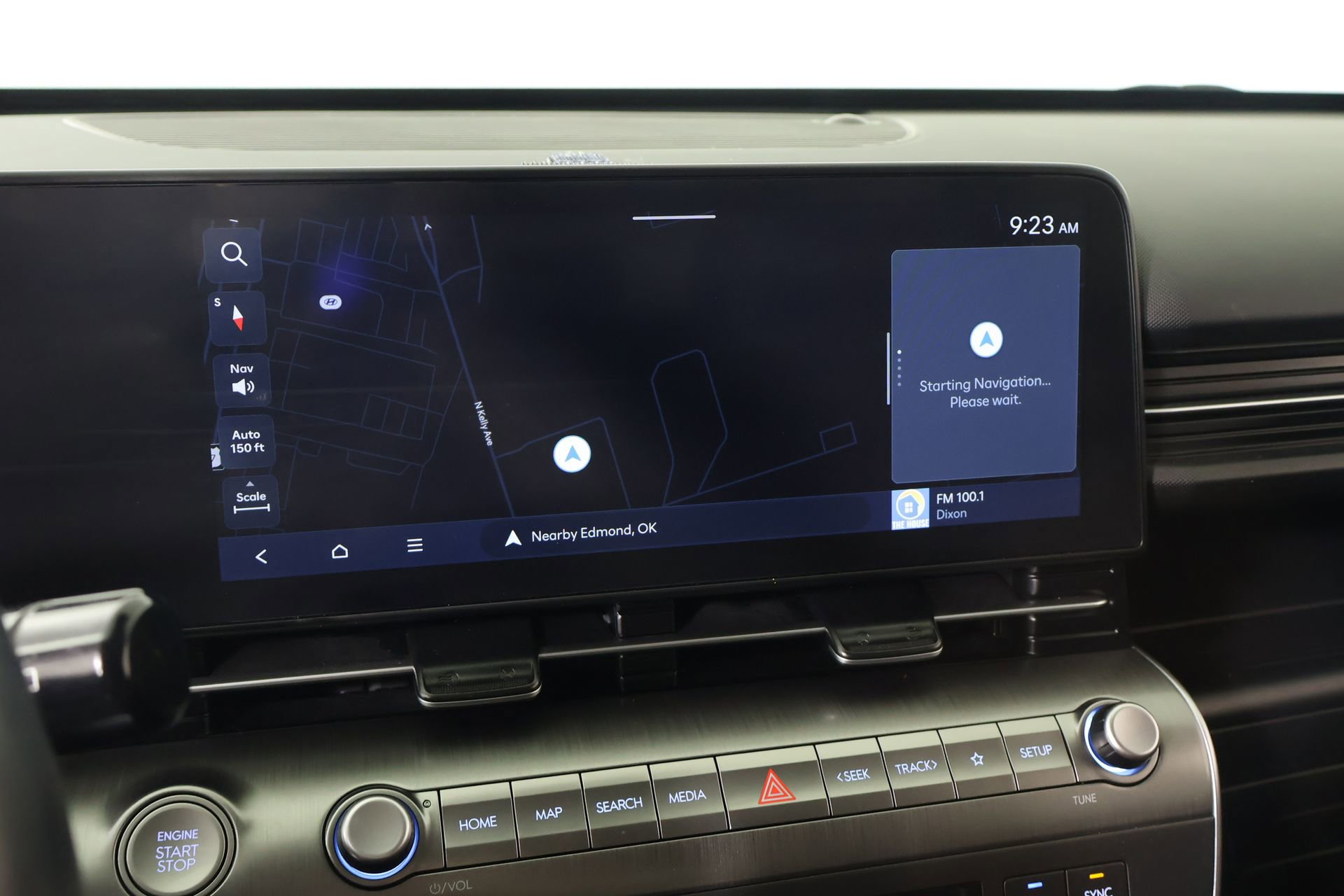 Used 2024 Hyundai Kona SEL w/ Convenience Package image 7