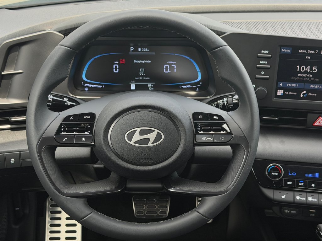New 2026 Hyundai Elantra SEL Sport FWD image 11