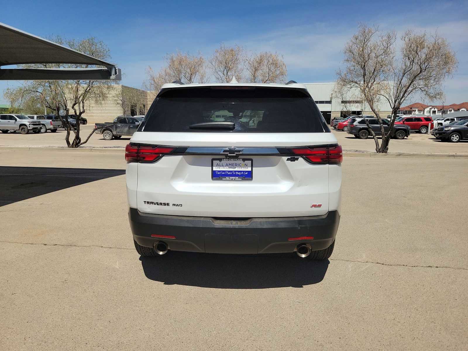 Used 2023 Chevrolet Traverse RS image 7