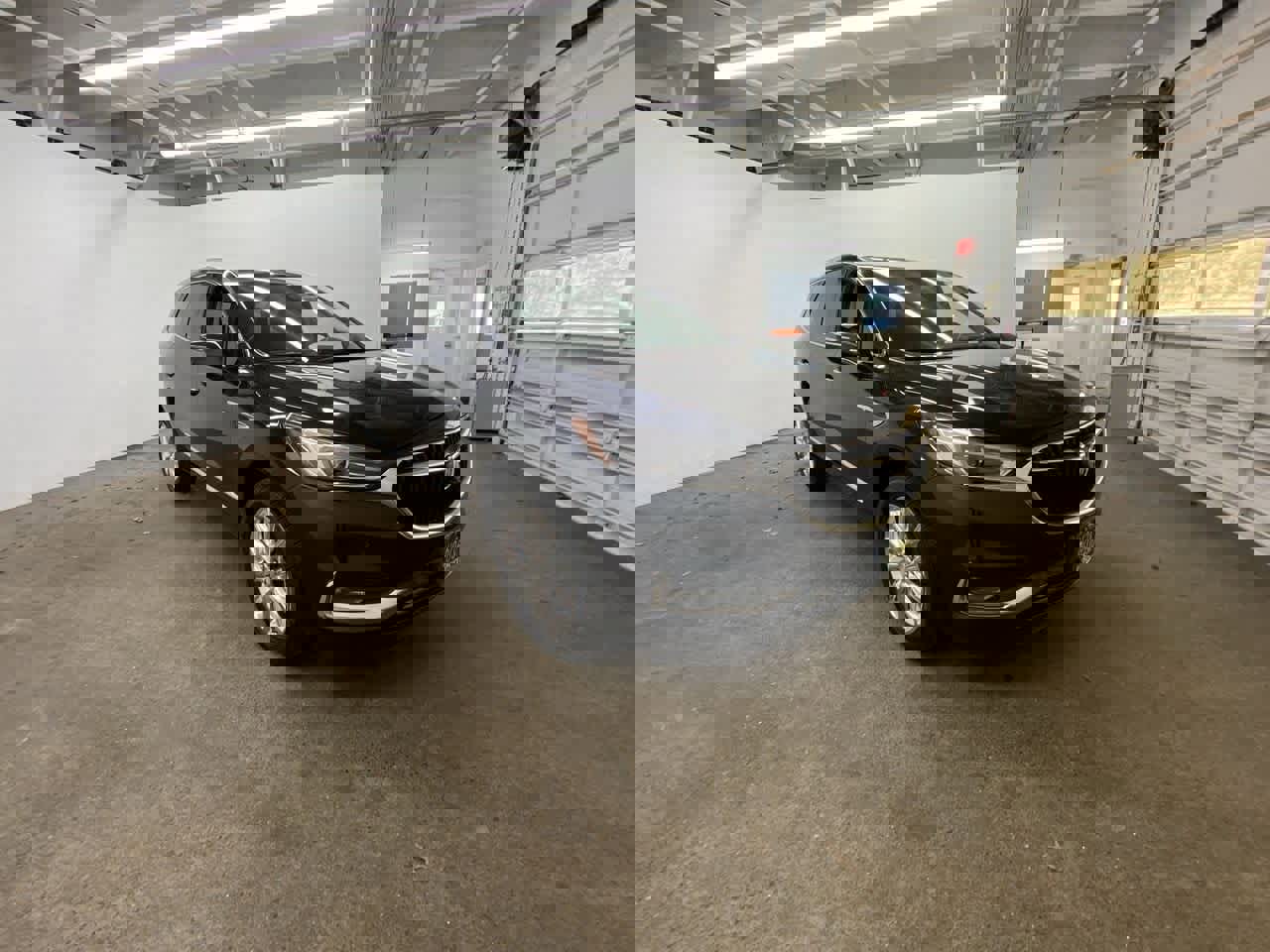 Used 2020 Buick Enclave Premium w/ Sun and Sites Package image 8