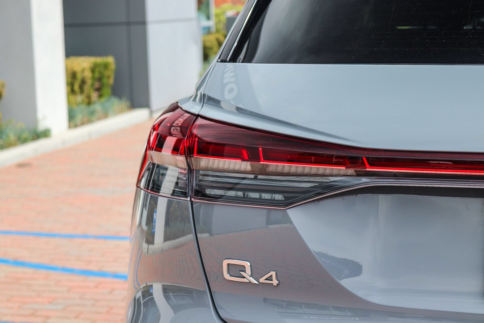 Certified 2023 Audi Q4 e-tron Premium Plus w/ Premium Plus RWD image 9
