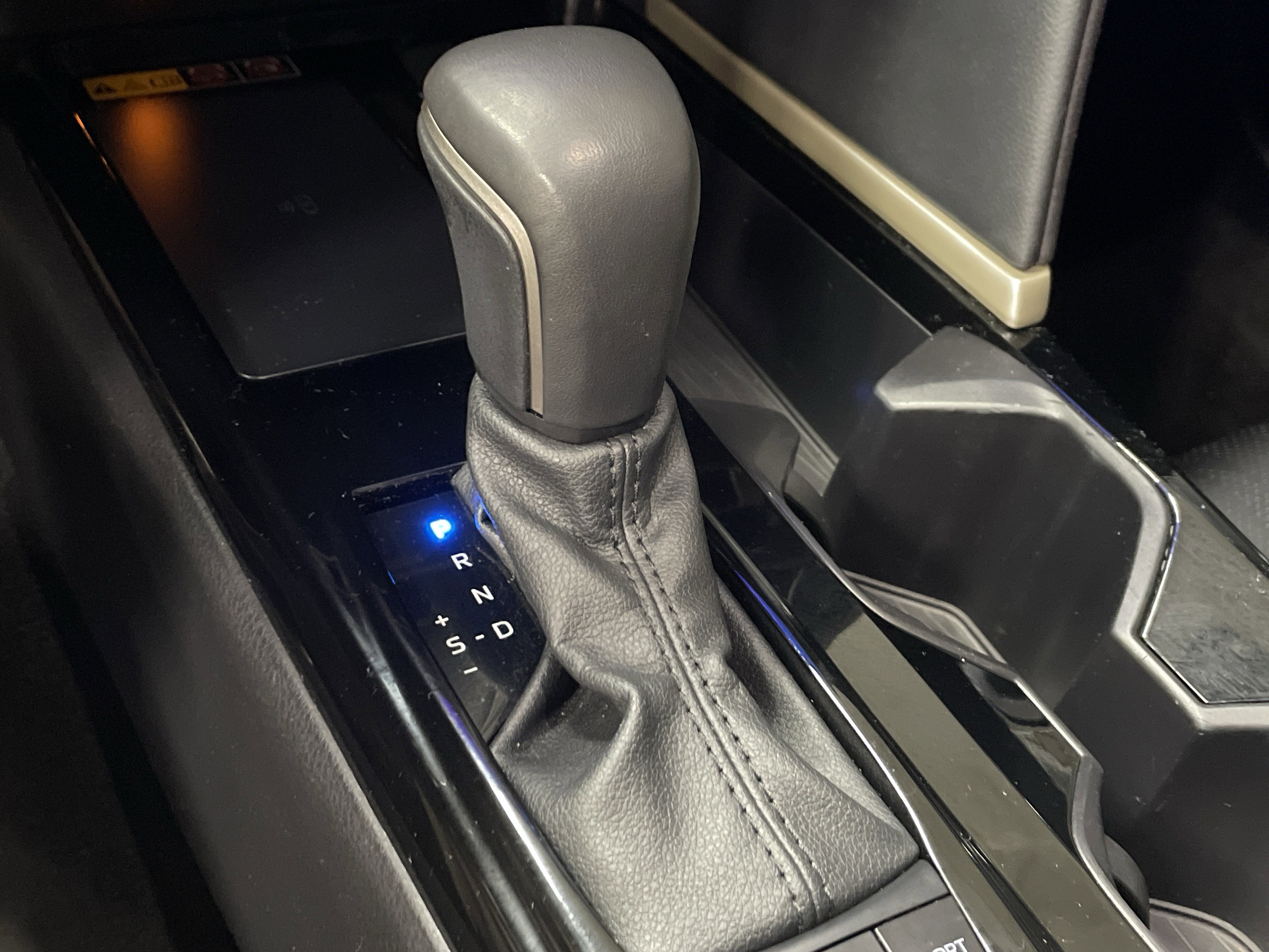 Used 2025 Toyota Camry XSE w/ Premium Package image 26