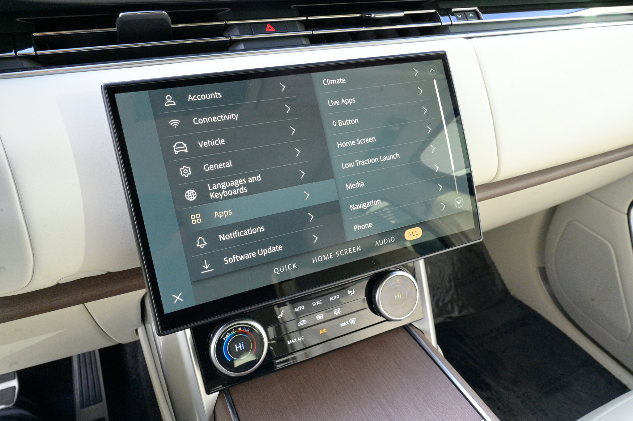 Used 2023 Land Rover Range Rover Autobiography image 25