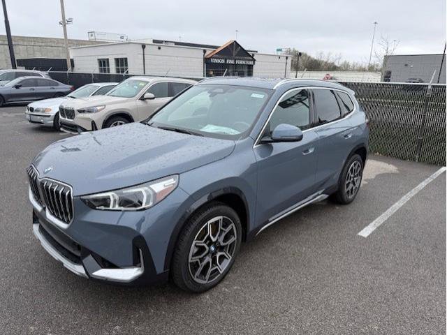 Used 2025 BMW X1 xDrive28i w/ Technology Package image 1