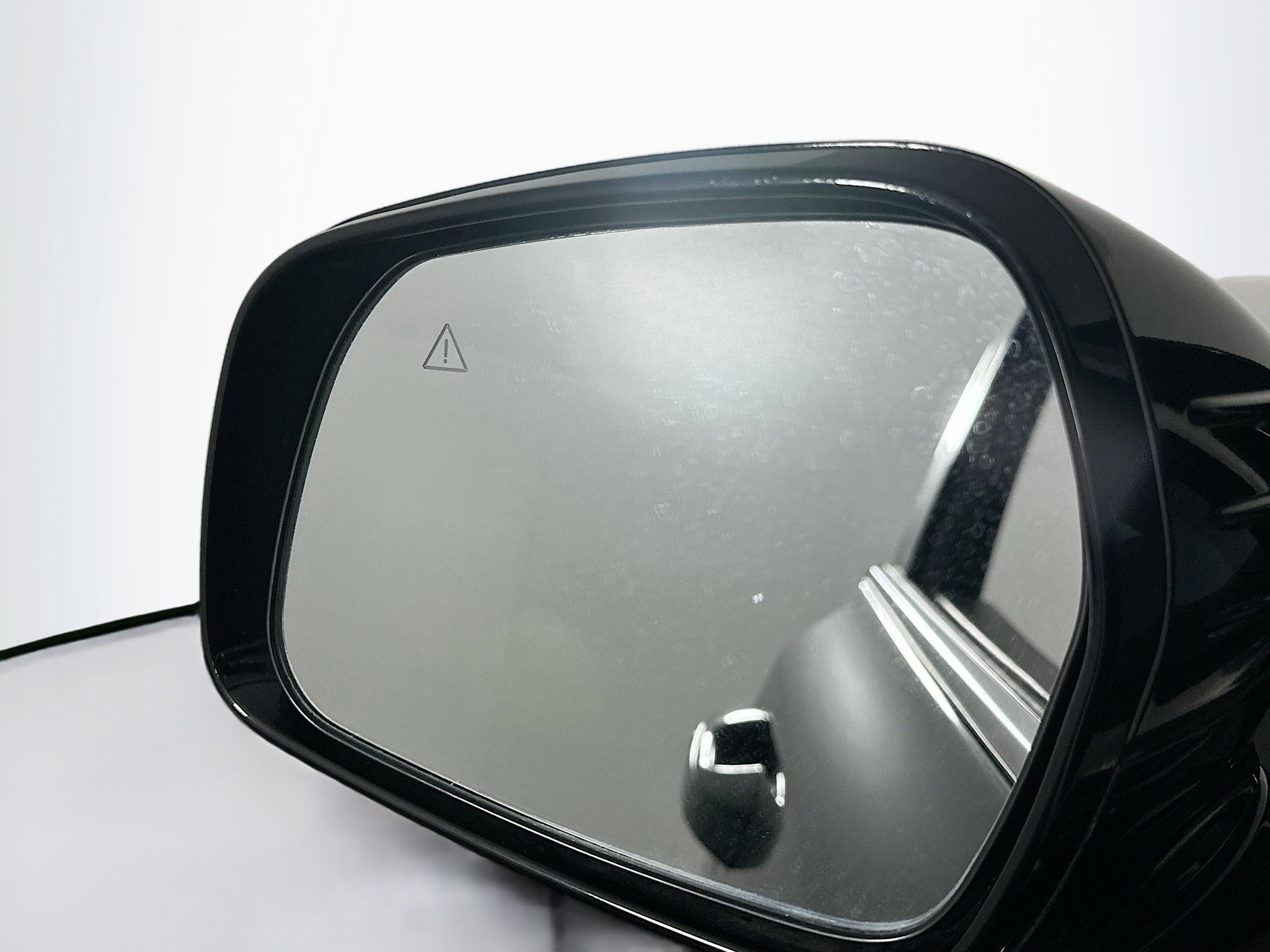 Used 2024 Kia Sorento S image 16