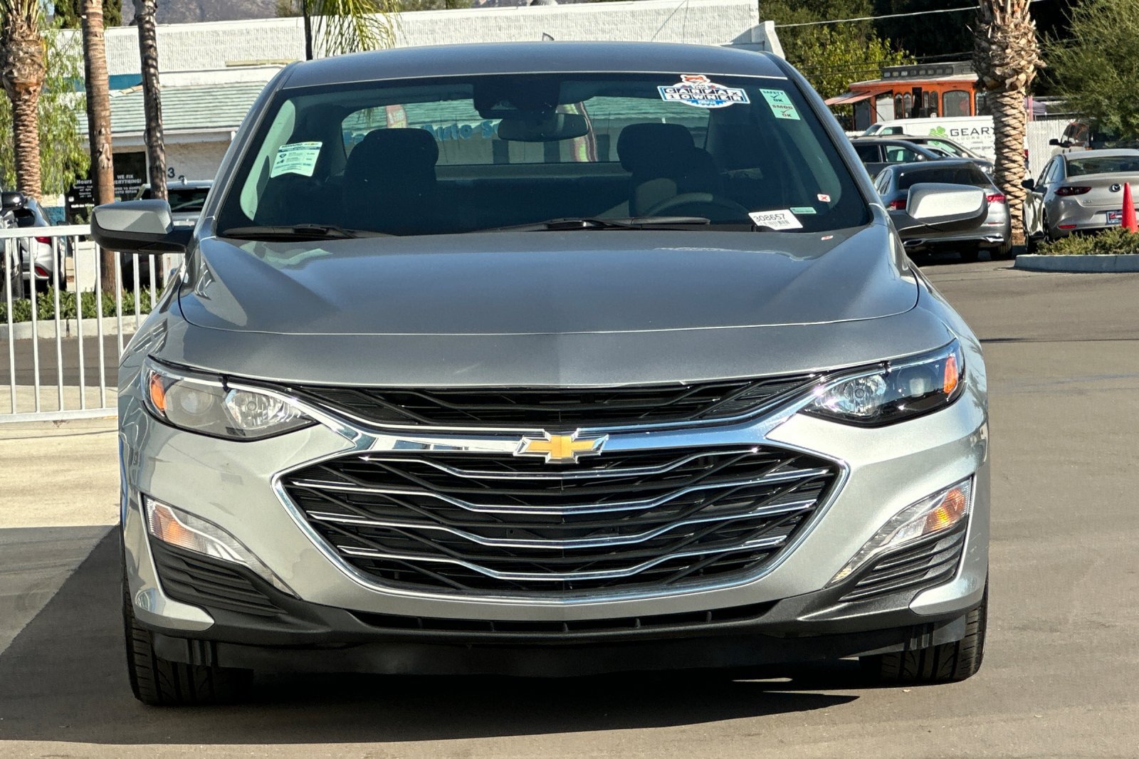 Used 2024 Chevrolet Malibu LT FWD image 9