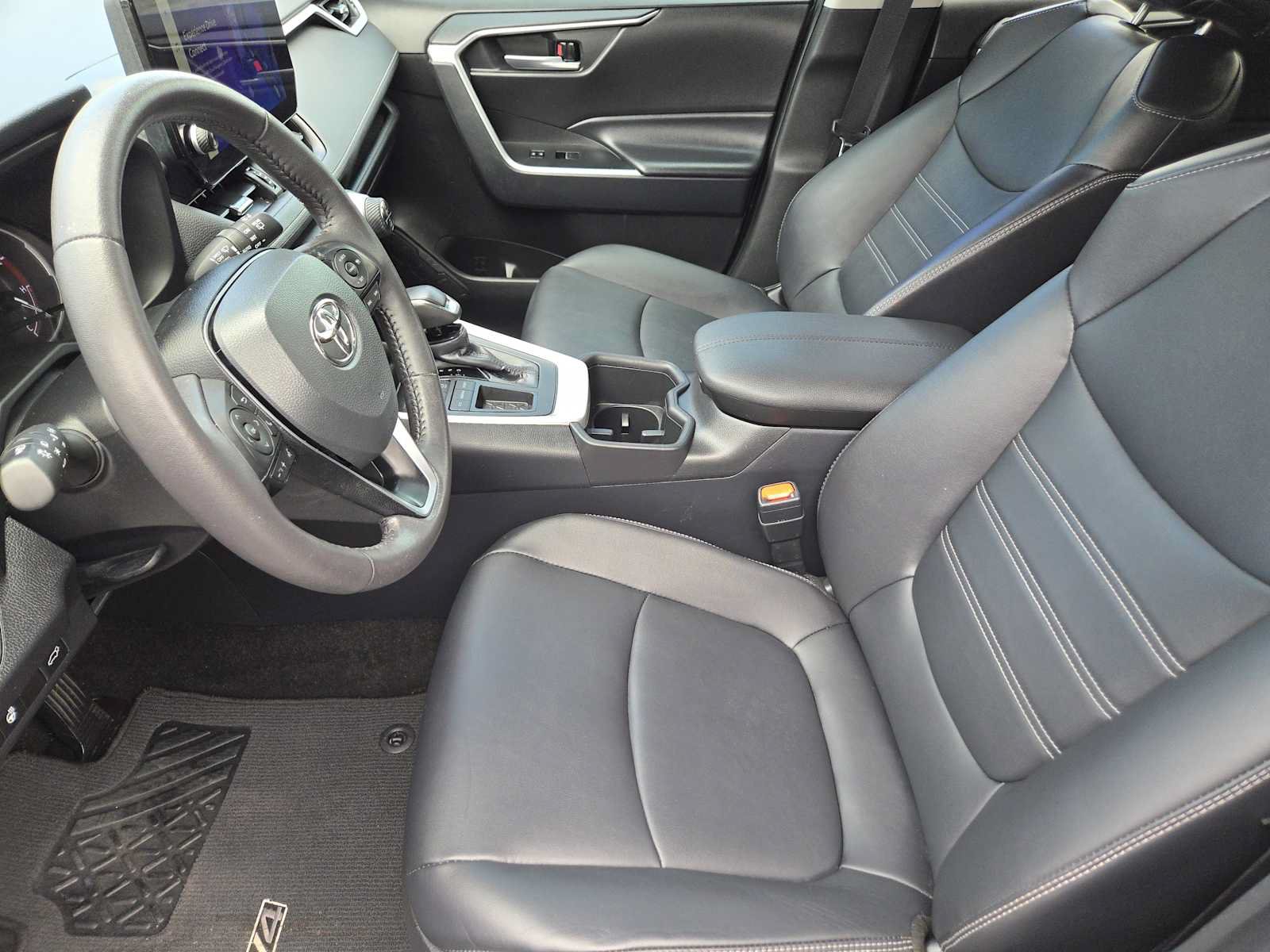 Used 2024 Toyota RAV4 XLE Premium w/ Weather Package FWD image 14
