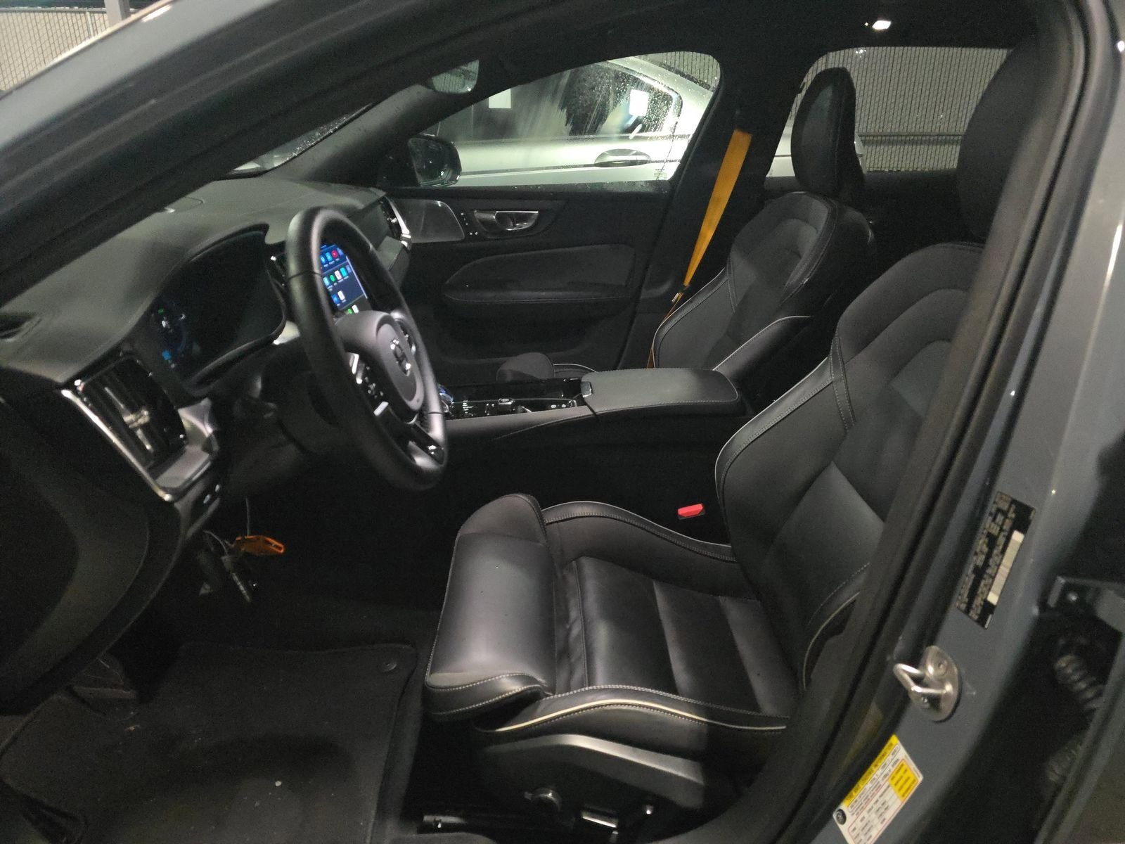 Used 2024 Volvo V60 T8 Polestar image 7