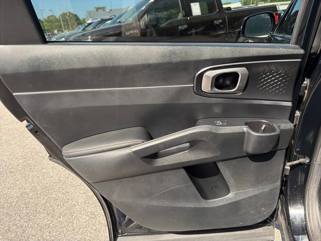 Used 2021 Kia Sorento LX FWD image 21