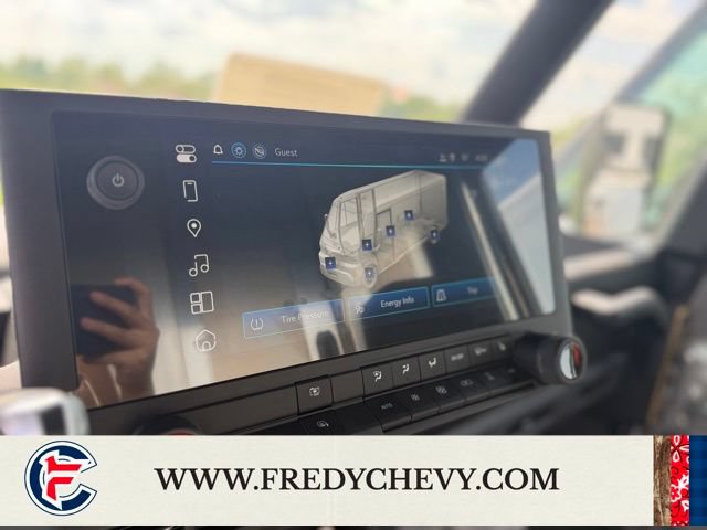 New 2026 Chevrolet Brightdrop 400 AWD/4WD image 12