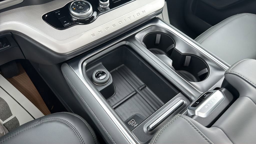 New 2026 Ford Expedition Max Active AWD/4WD image 38