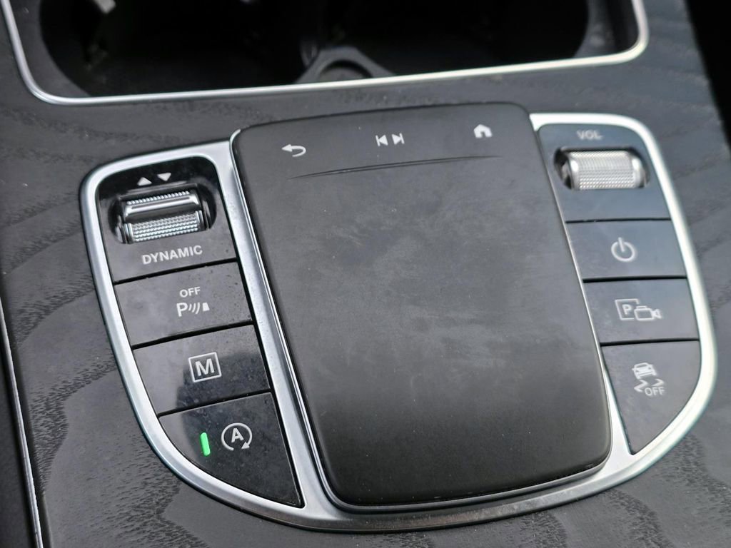 Used 2022 Mercedes-Benz GLC 300 w/ Premium Package Lite image 20