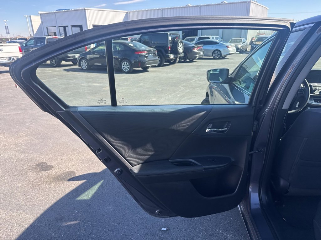 Used 2014 Honda Accord LX image 23