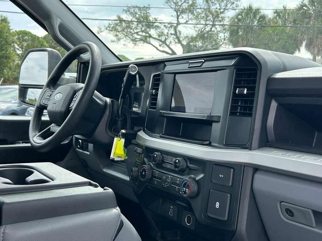 Certified 2026 Ford F250 XL AWD/4WD image 27