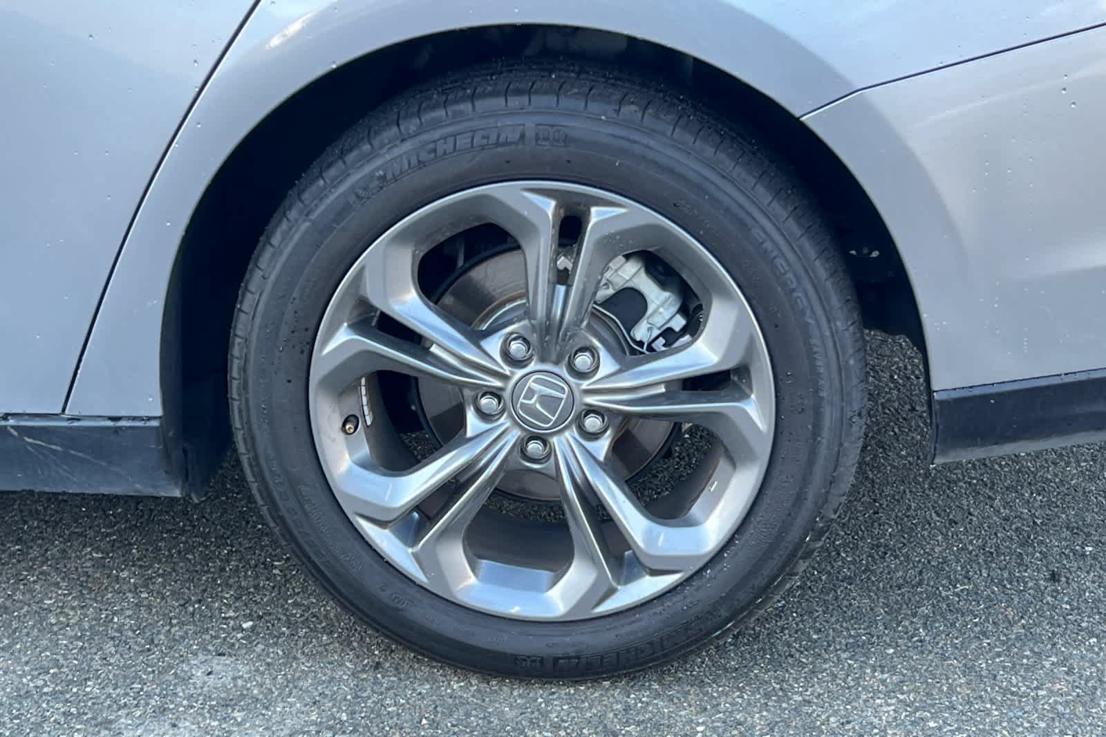 Used 2023 Honda Accord EX image 25