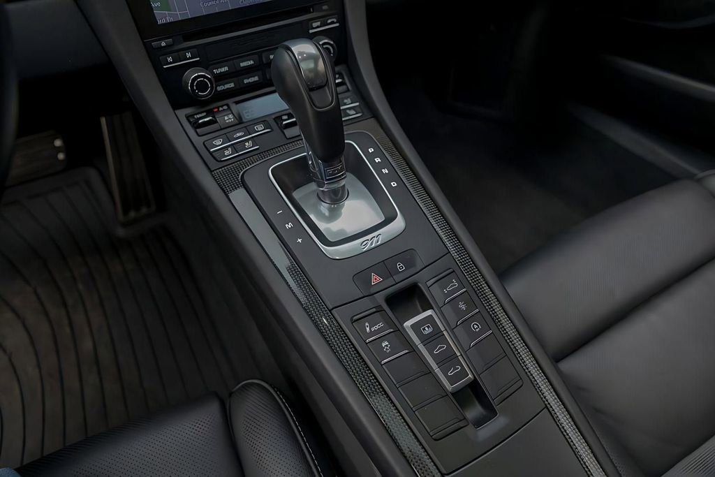 Used 2019 Porsche 911 Turbo S image 33