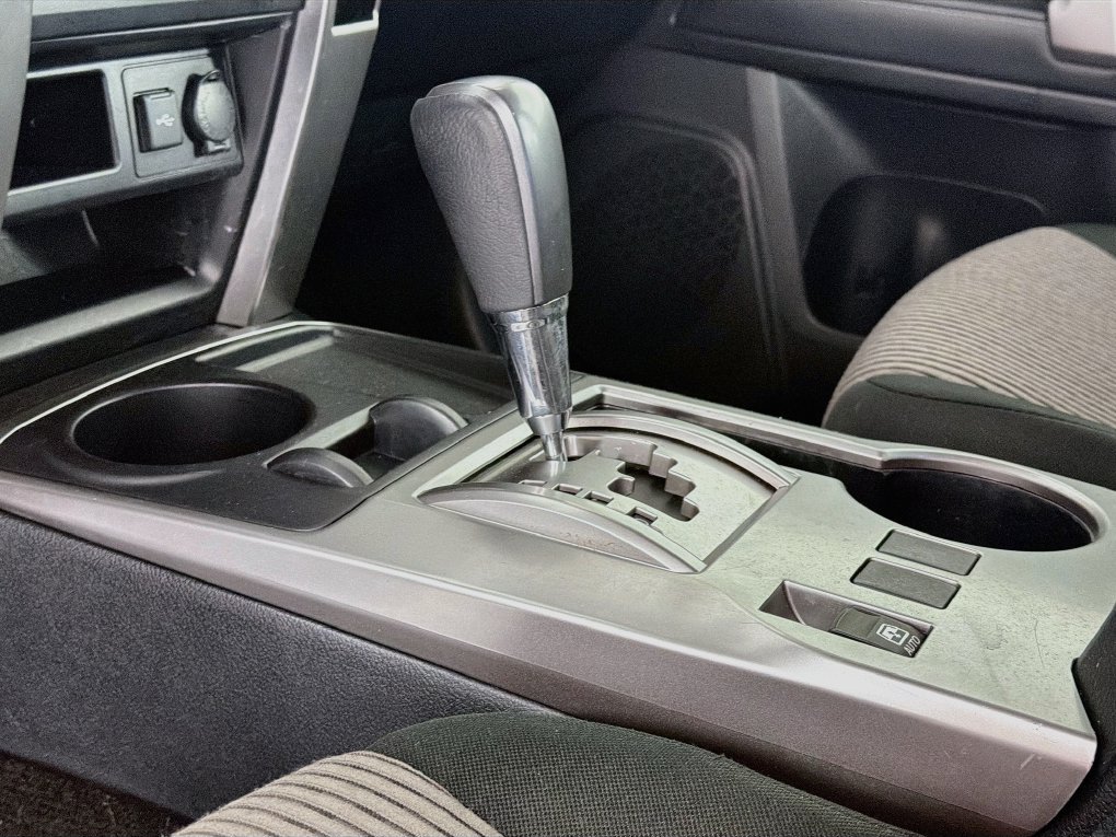 Used 2024 Toyota 4Runner SR5 RWD image 38