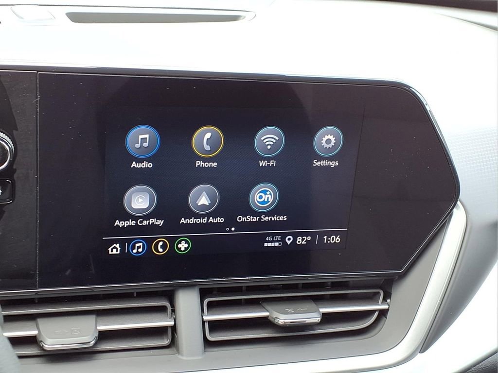 Used 2026 Chevrolet Trax LS FWD image 10