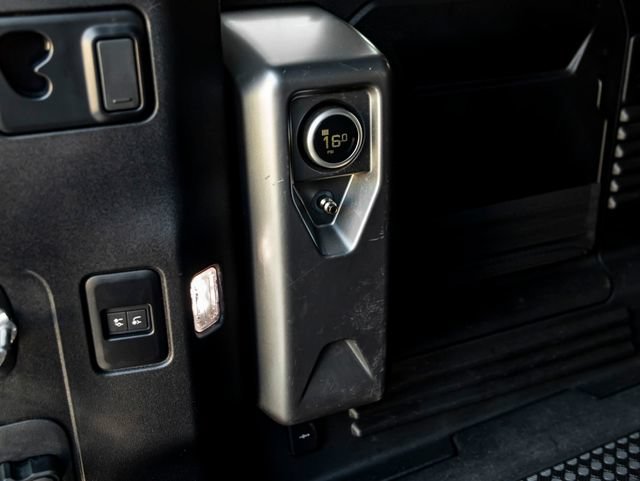 Certified 2022 Land Rover Defender 110 X AWD/4WD image 30