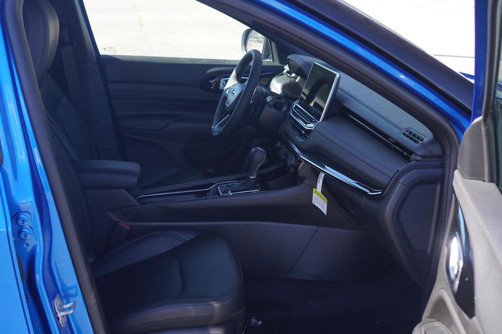 New 2026 Jeep Compass Limited image 28