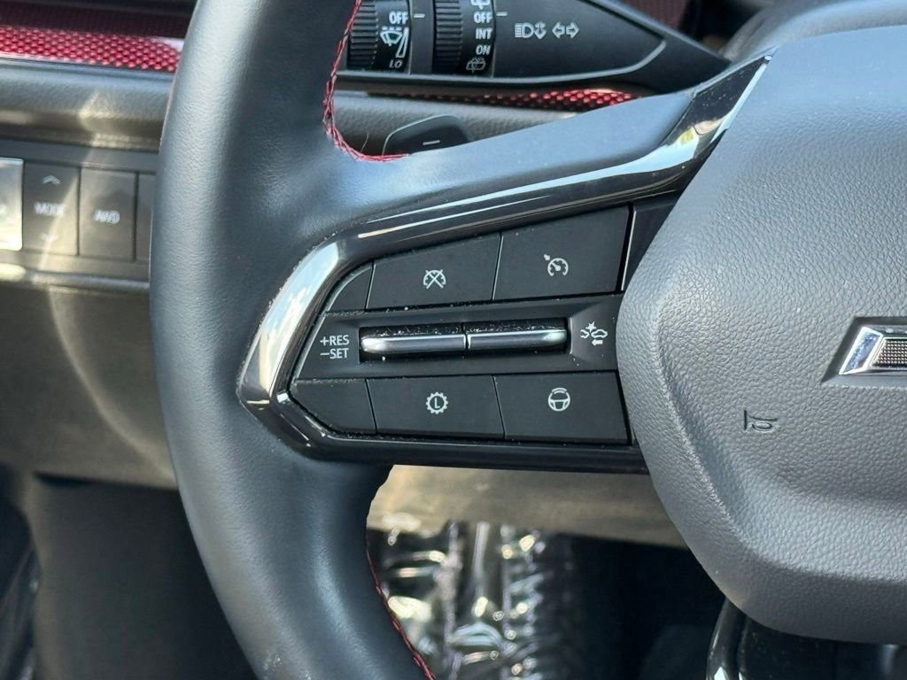 Used 2025 Chevrolet Traverse RS w/ LPO, Floor Liner Package AWD/4WD image 27