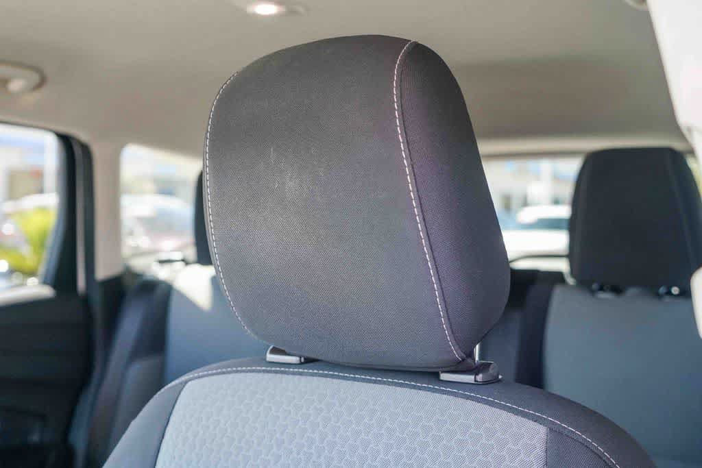 Used 2019 Ford Escape SE FWD image 24