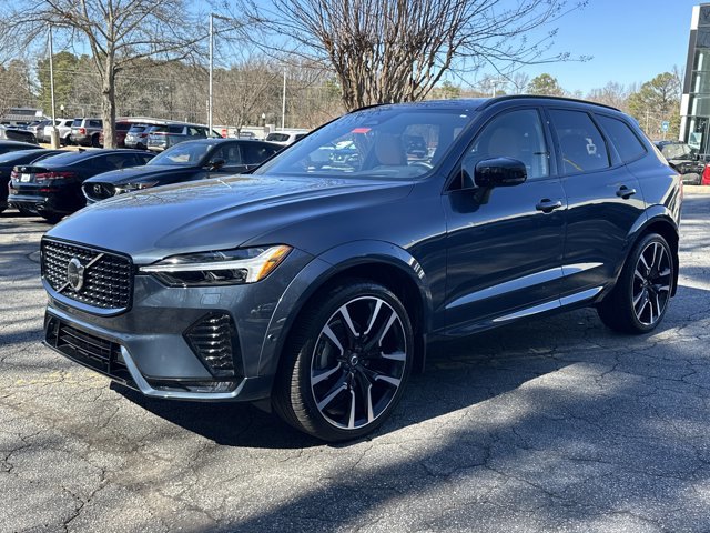 Used 2025 Volvo XC60 B5 Ultra w/ Protection Package Premier image 2
