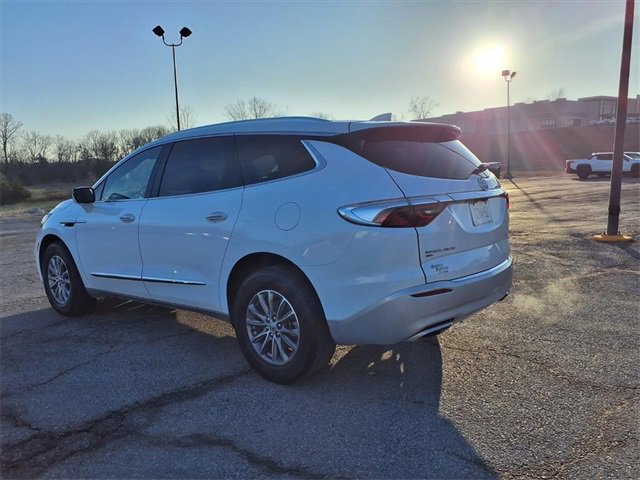 Used 2024 Buick Enclave Premium image 26