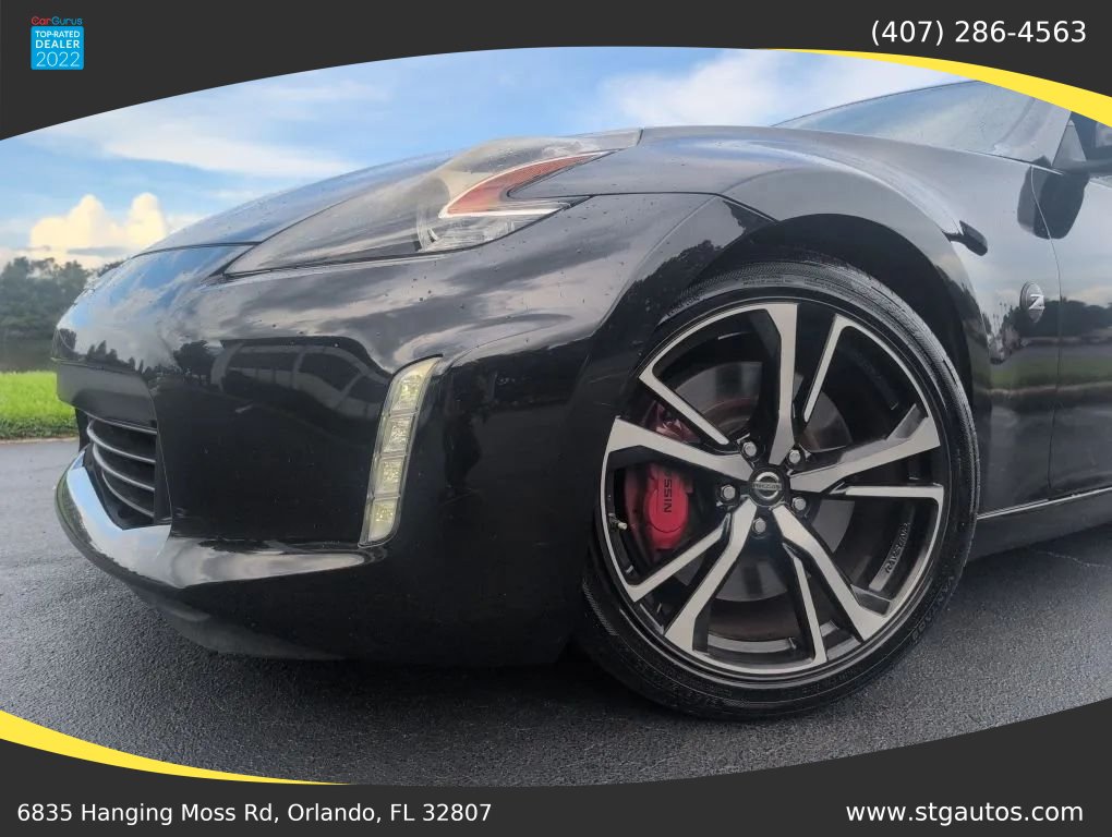 Used 2018 Nissan 370Z Coupe RWD image 9